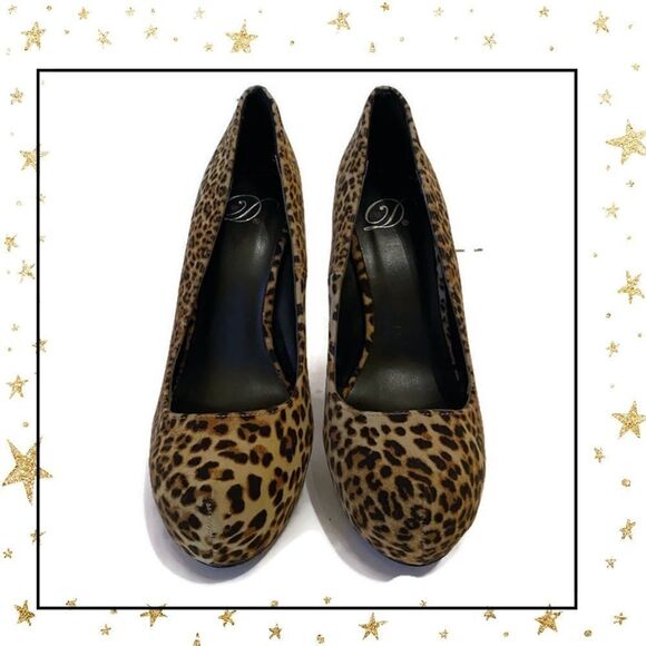Delicious Women's Platform Cheetah Heels 5.5 - Picture 3 of 6